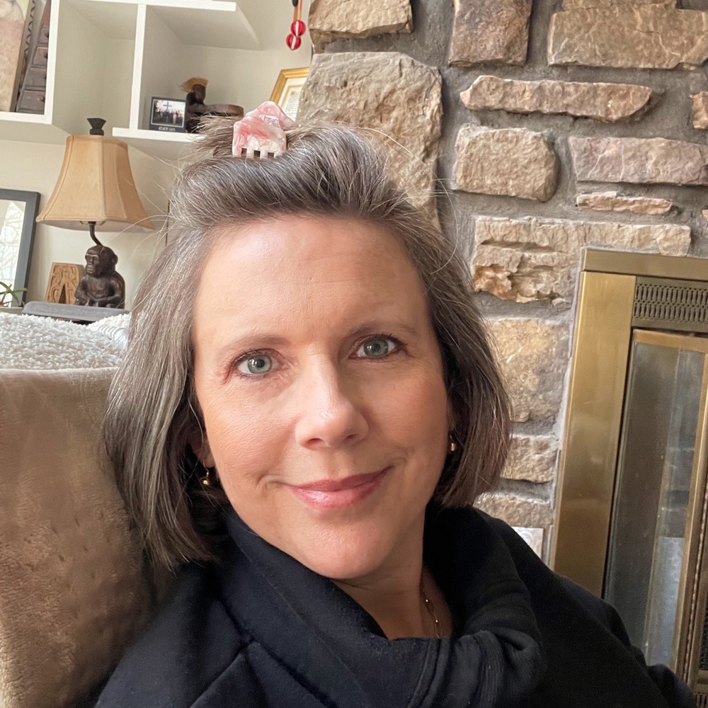 Meet your Posher, Kendra